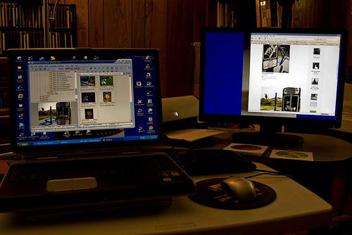 LG – Ultra-wide LCD monitor with a cinematic 21:9 aspect ratio