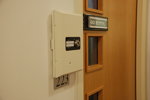 US overhauling intelligence access to try to prevent another Snowden
