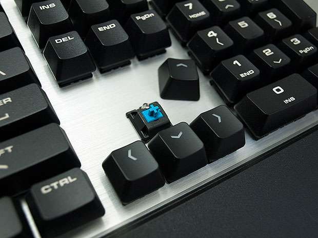 Cougar 600K Cherry MX Blue