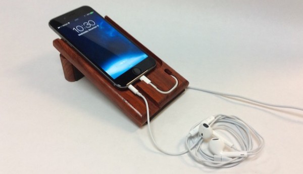 Chicken goes natural with the LEDGE iPhone charging dock