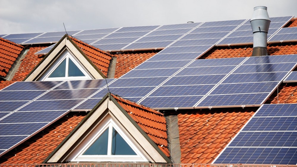 How the Inflation Reduction Act can help you save cash and energy